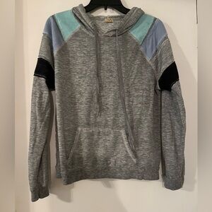 True Craft Women’s Hoodie Youth XL